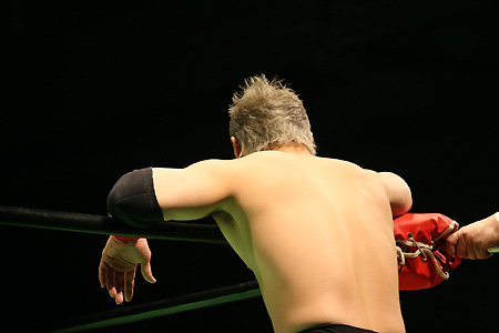 0111_5_001.jpg 0111_5_001.jpg